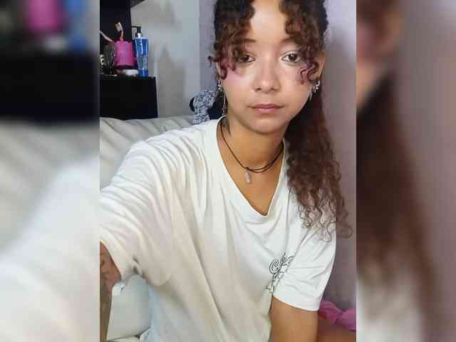 milanxbunny333 webcam