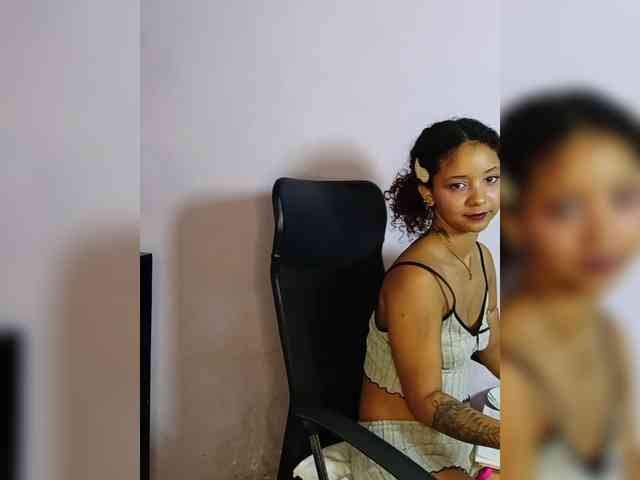 milanxbunny333 webcam