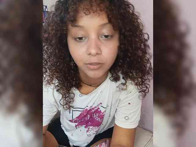 Modelo: milanxbunny333