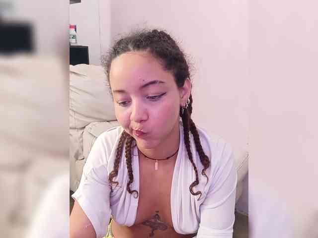 milanxbunny333 webcam