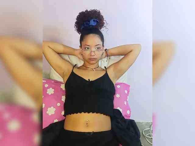 milanxbunny333 webcam