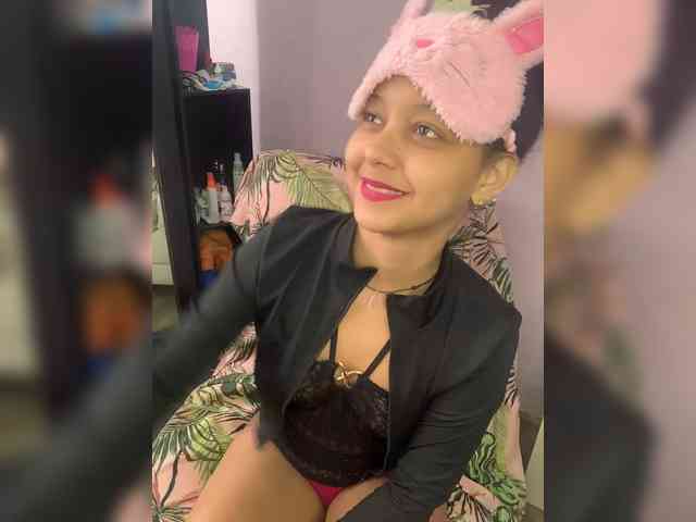 milanxbunny333 webcam