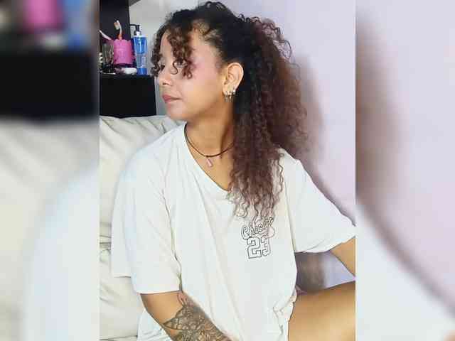 milanxbunny333 webcam