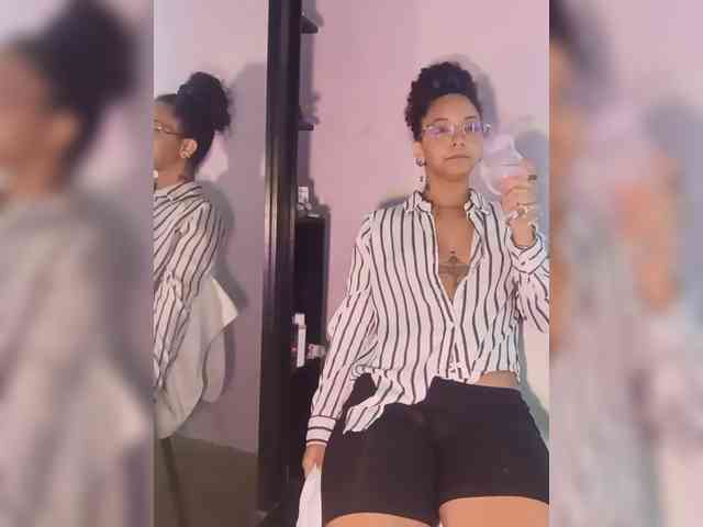 milanxbunny333 webcam