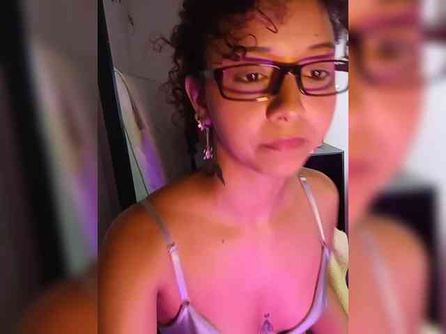 milanxbunny333 webcam