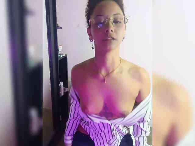 milanxbunny333 webcam