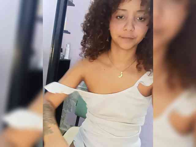 milanxbunny333 webcam