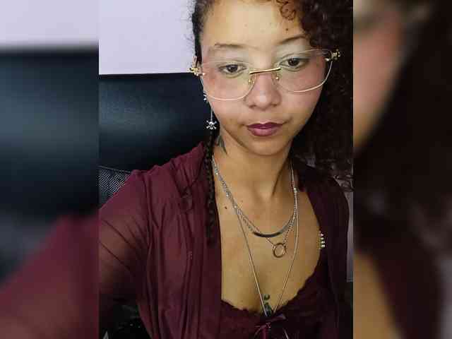 milanxbunny333 webcam