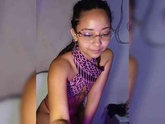 milanxbunny333 webcam