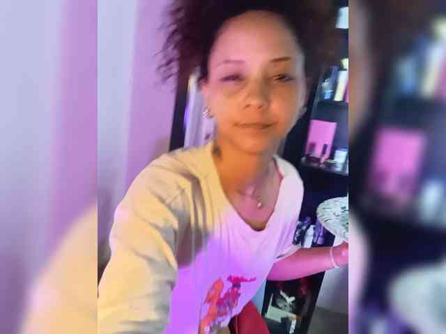 milanxbunny333 webcam