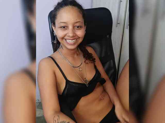 milanxbunny333 webcam