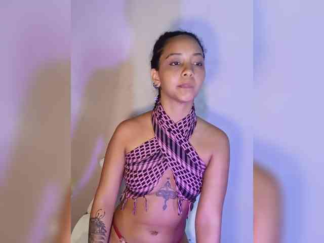 Modelo: milanxbunny333
