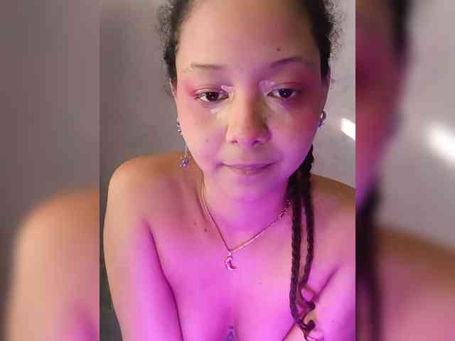 milanxbunny333 webcam