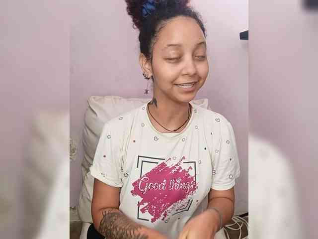 milanxbunny333 webcam
