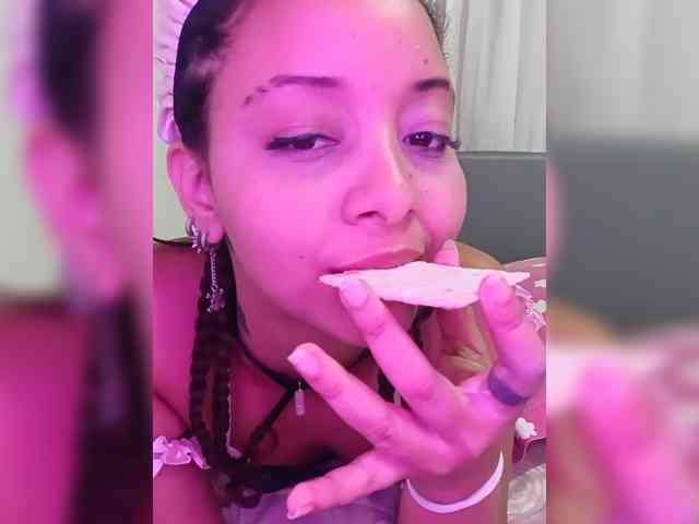 milanxbunny333 webcam
