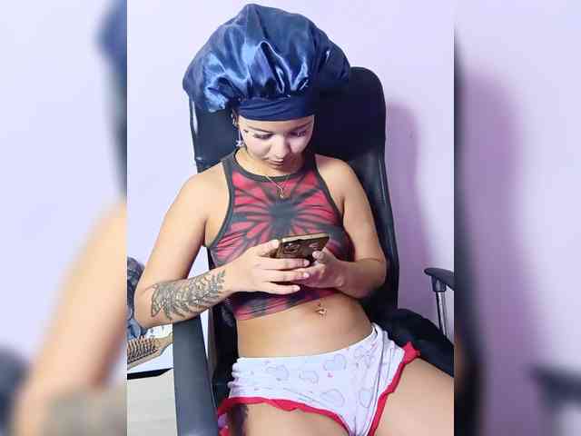 milanxbunny333 webcam