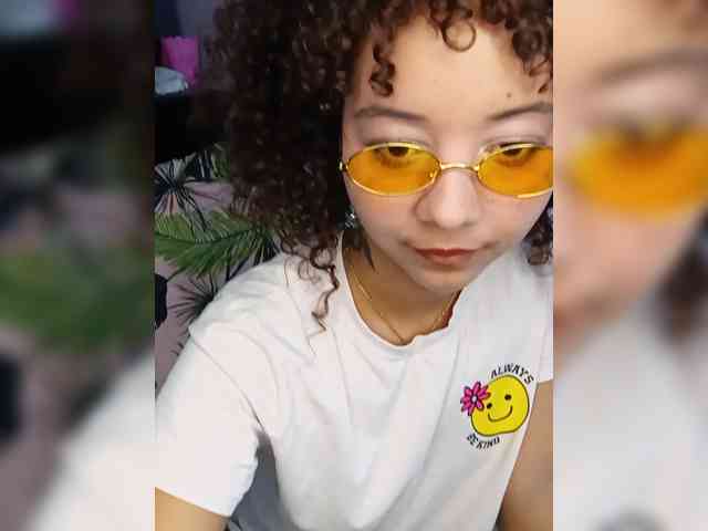 milanxbunny333 webcam