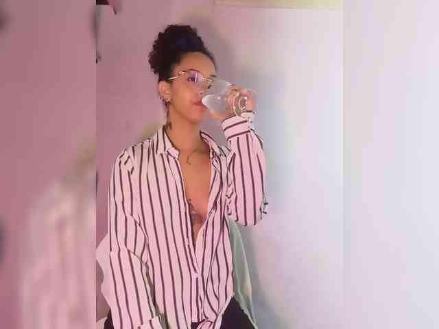milanxbunny333 webcam