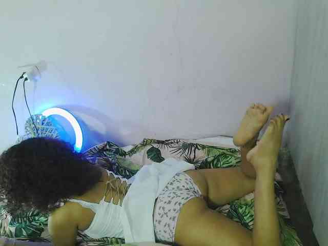 Modelo: milanxbunny333