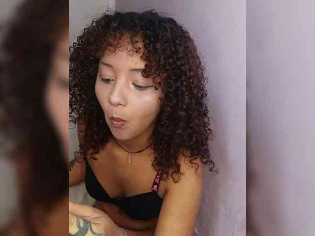 milanxbunny333 webcam