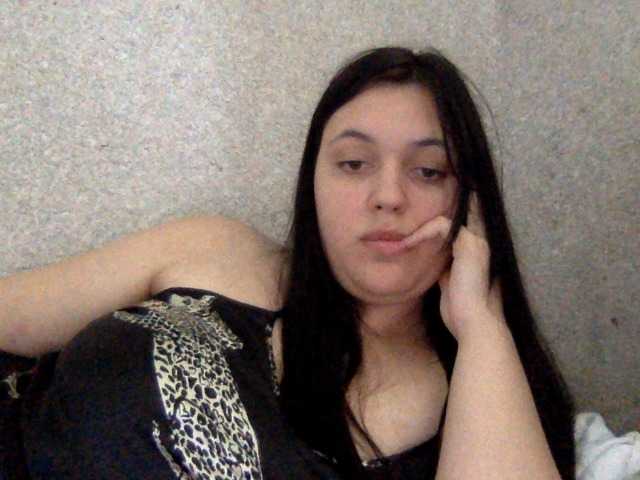 Bettie-Toni live cam on BongaCams