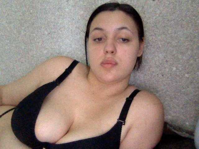 Bettie-Toni live cam on BongaCams