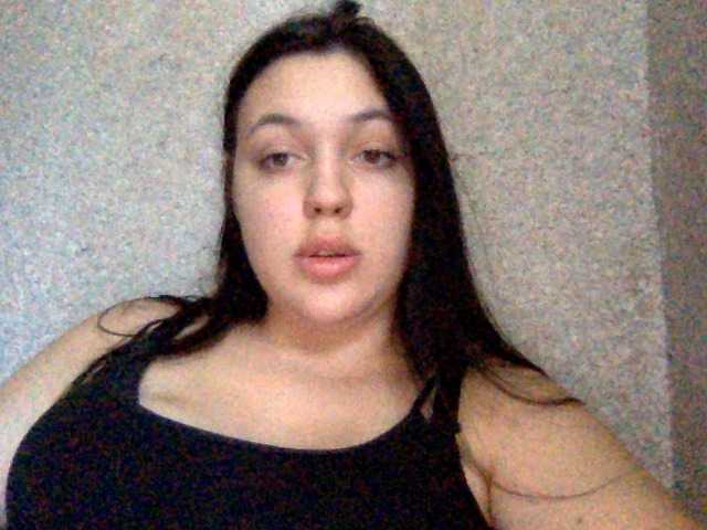 Bettie-Toni live cam on BongaCams