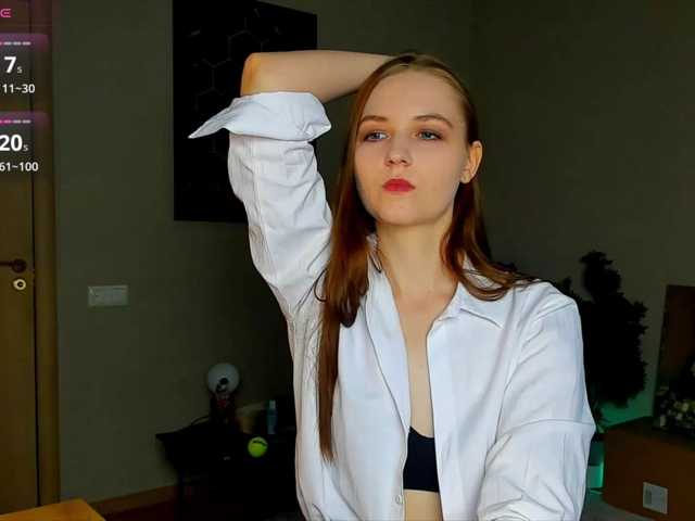 AgathaW live cam on BongaCams