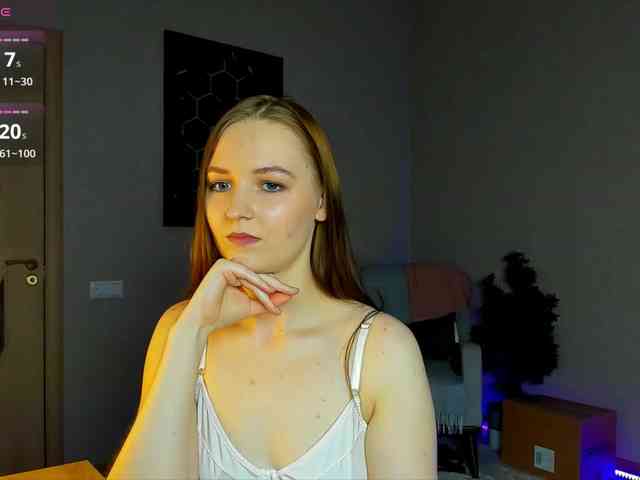 AgathaW webcam
