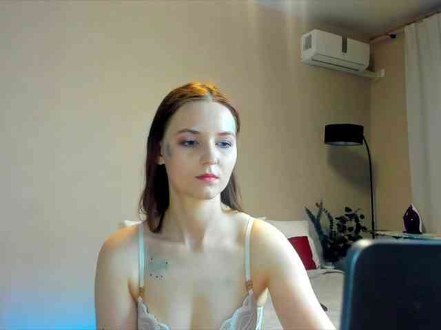 AgathaW webcam