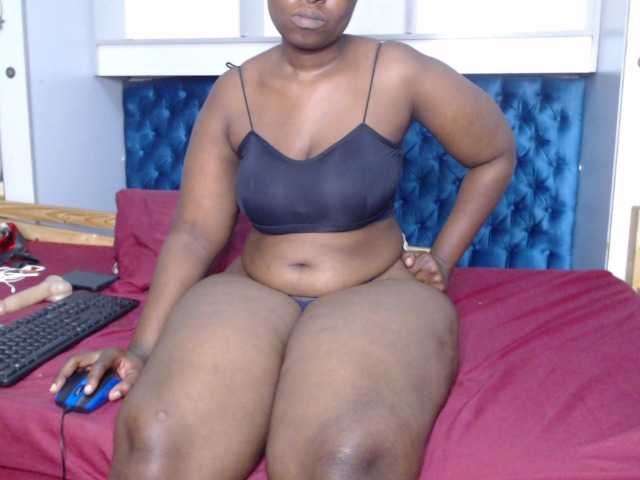 SweetJoy696 прямой эфир на BongaCams