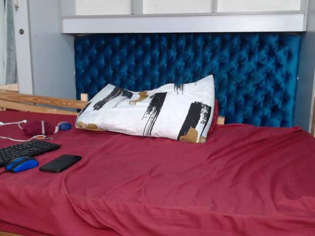 SweetJoy696 live webcam show