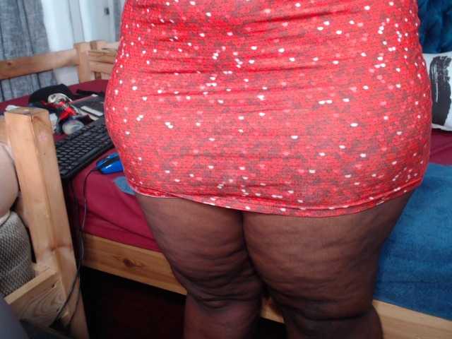 SweetJoy696 live webcam show