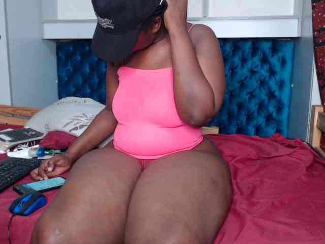 SweetJoy696 webcam