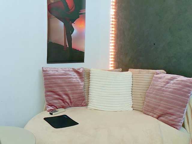 Ammira live cam on BongaCams