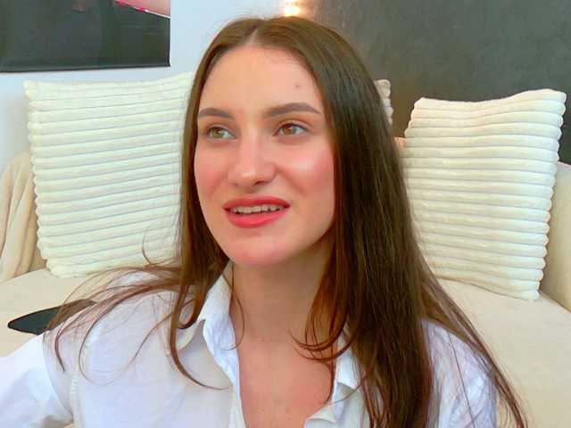 Ammira live cam on BongaCams