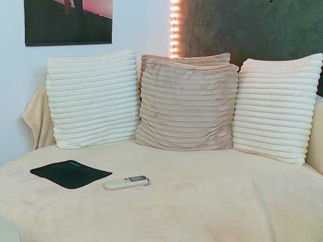 Ammira live cam on BongaCams