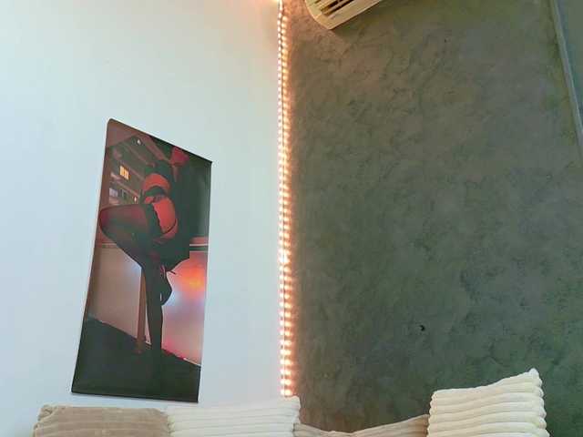 Ammira live cam on BongaCams