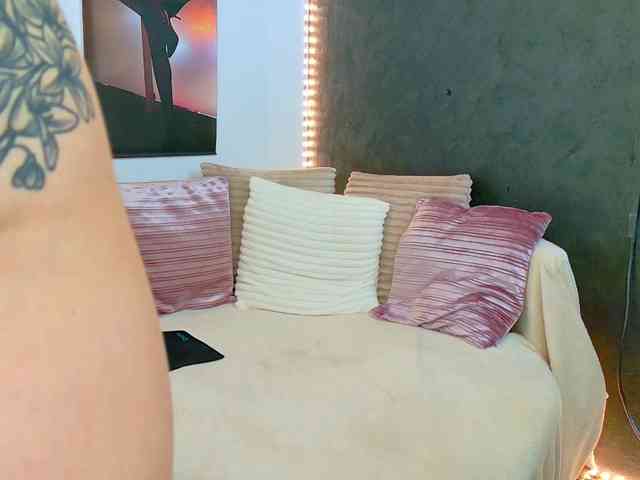 chat cam Ammira