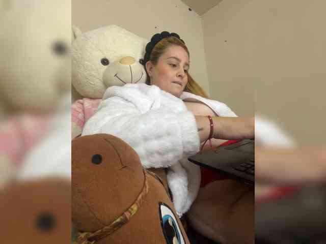 AbbyRoss webcam