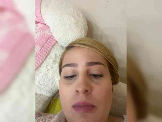 AbbyRoss webcam