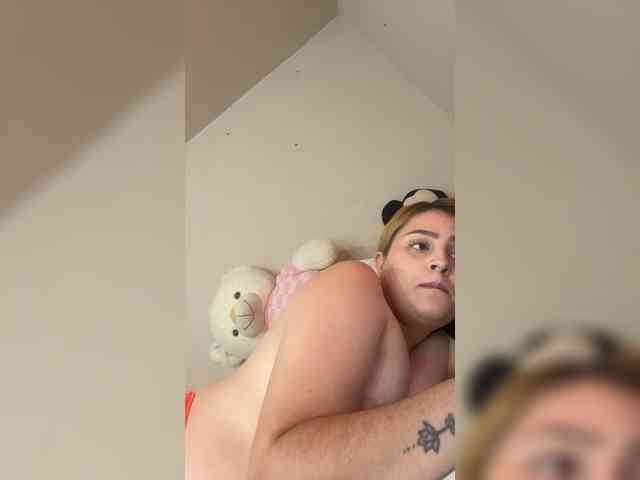 AbbyRoss webcam