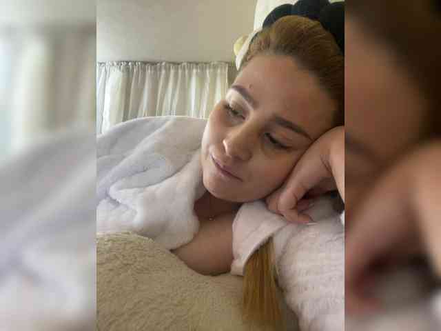 AbbyRoss webcam
