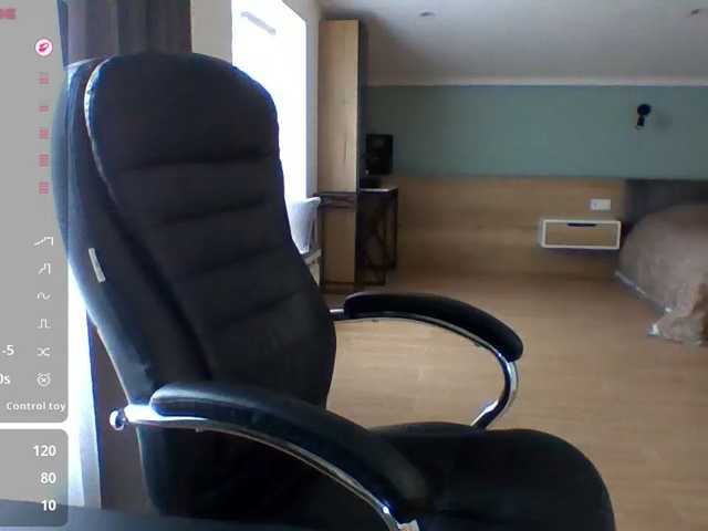 BlondaTina live cam preview