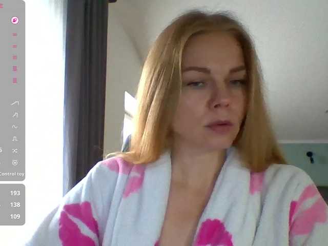 BlondaTina