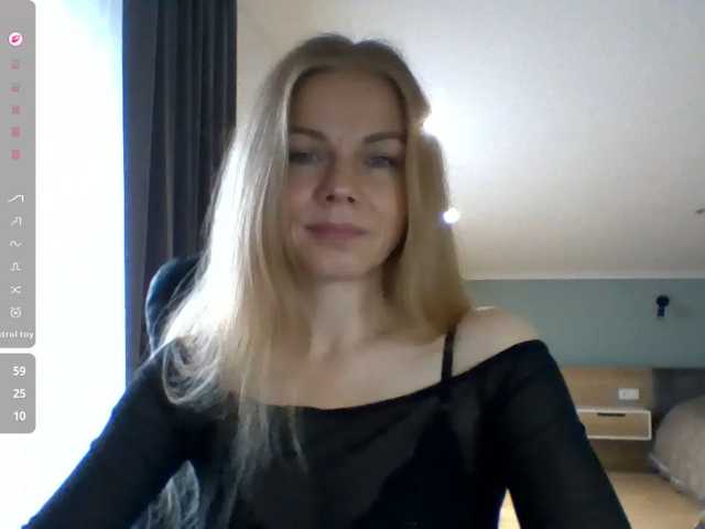 BlondaTina