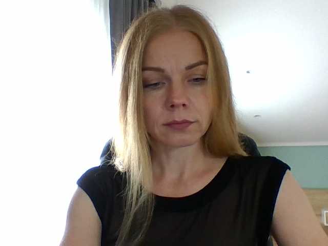 Tina45516 live cam on BongaCams