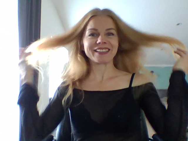 BlondaTina