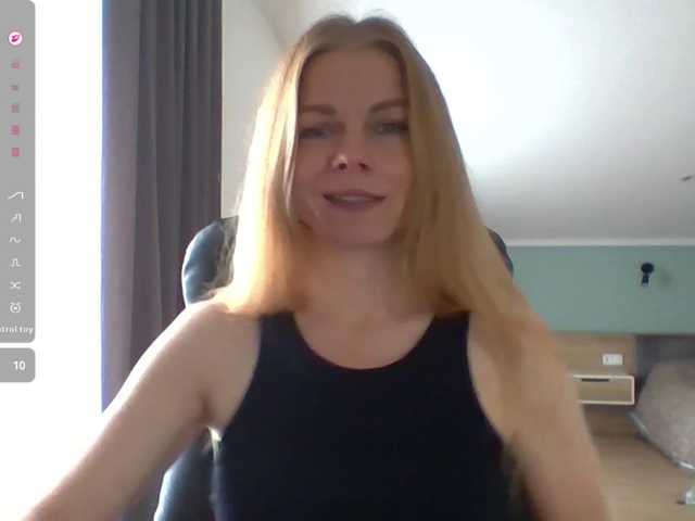 BlondaTina