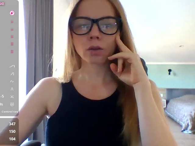 Tina45516 live cam on BongaCams